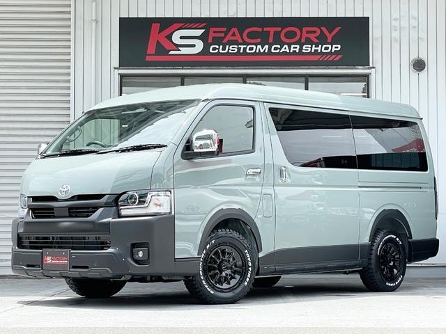 Toyota HIACE VAN 2026 — фото автомобиля