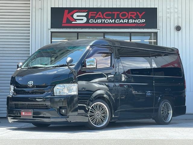 Toyota HIACE WAGON 2015 — фото автомобиля 1