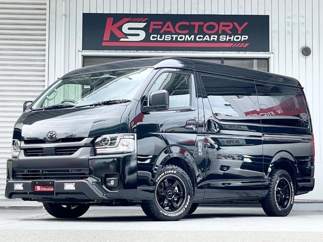 Toyota HIACE WAGON 2026 — фото автомобиля 1
