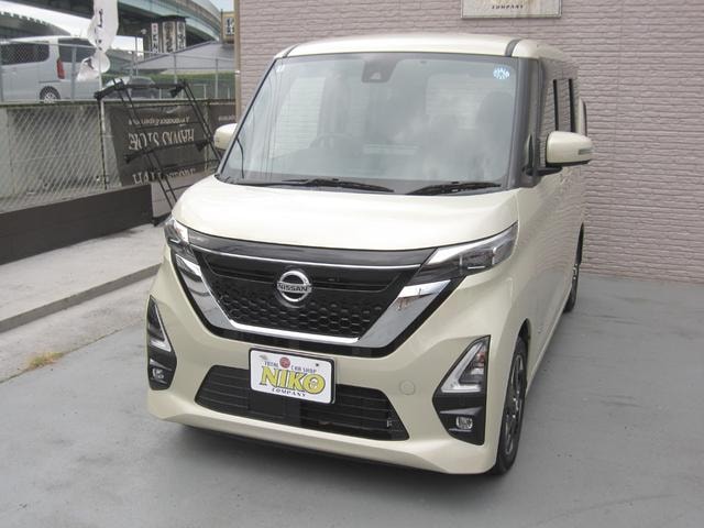 Nissan ROOX 2022 — фото автомобиля