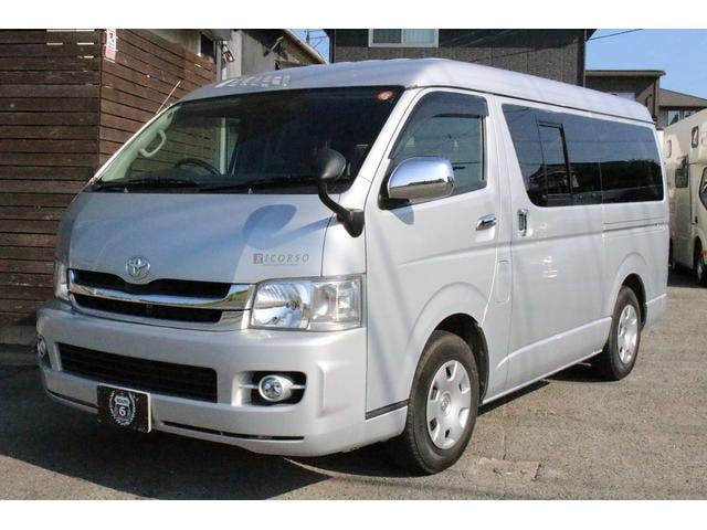 Toyota HIACE WAGON 2009 — фото автомобиля