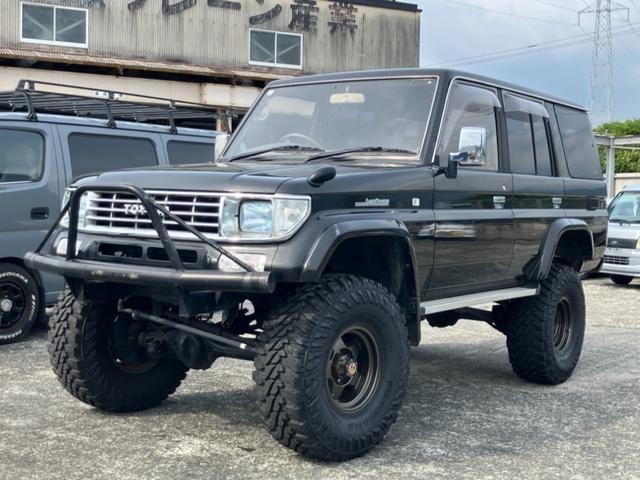 Toyota LAND CRUISER PRADO 1993 — фото автомобиля 1
