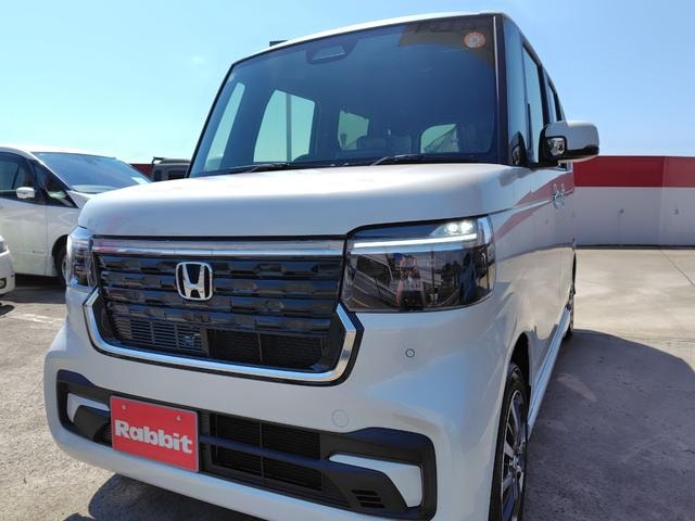 Honda N-BOX CUSTOM 2025 — фото автомобиля
