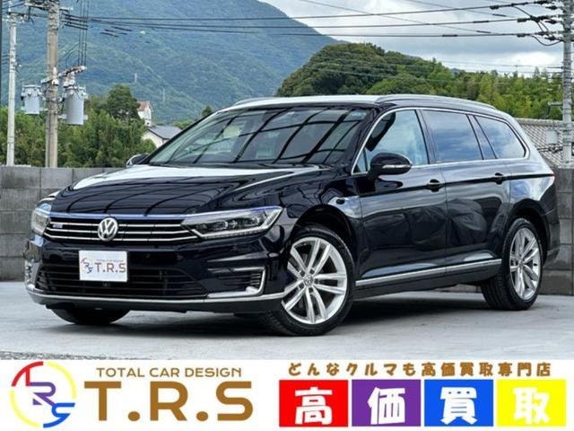 Volkswagen PASSAT GTE VARIANT 2016 — фото автомобиля