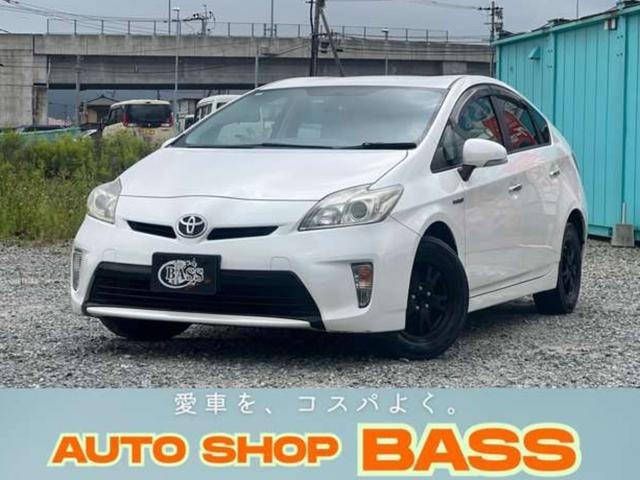 Toyota PRIUS 2013 — фото автомобиля