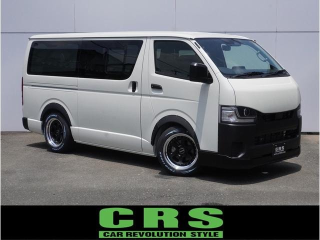 Toyota HIACE VAN 2026 — фото автомобиля