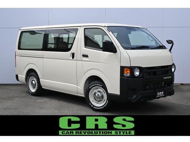 Toyota HIACE VAN 2026 — фото автомобиля
