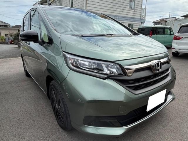 Honda FREED HYBRID 2023 — фото автомобиля 1