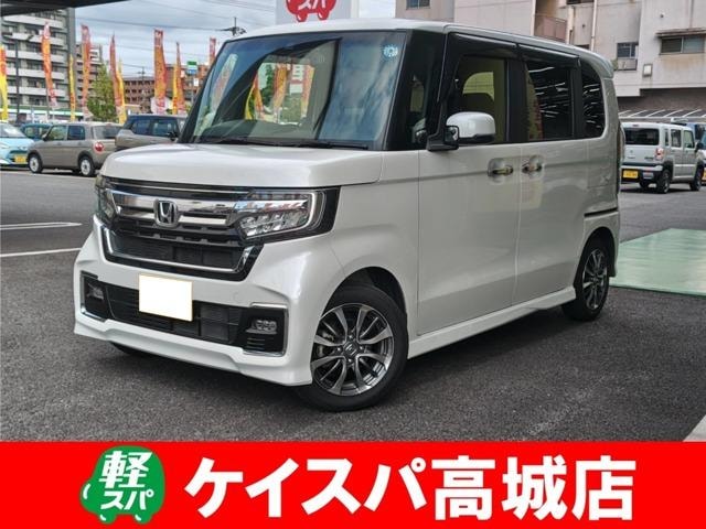 Honda N-BOX CUSTOM 2022 — фото автомобиля 1