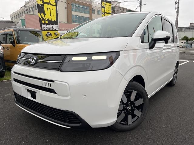 Honda FREED 2026 — фото автомобиля 1