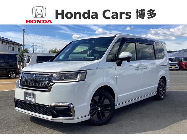 Honda STEPWAGON 2023 — фото автомобиля 1