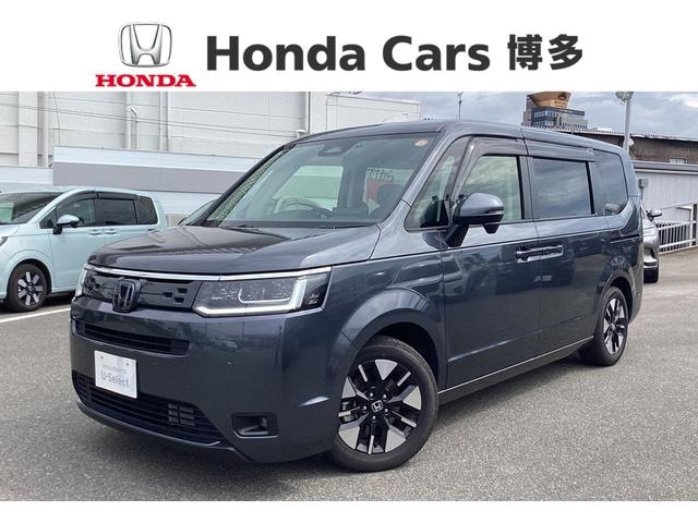 Honda STEPWAGON 2025 — фото автомобиля 1
