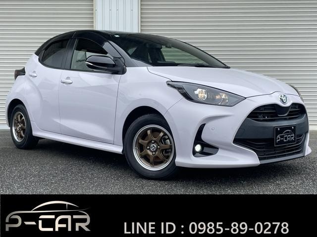 Toyota YARIS 2020 — фото автомобиля 1