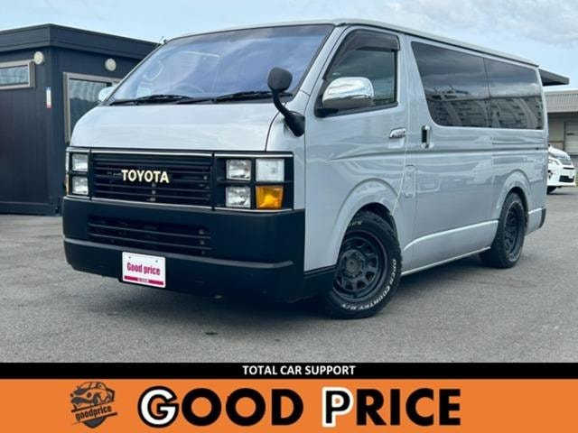 Toyota HIACE VAN 2010 — фото автомобиля 1