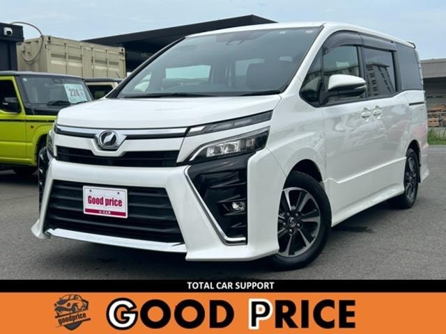 Toyota VOXY 2017 — фото автомобиля 1