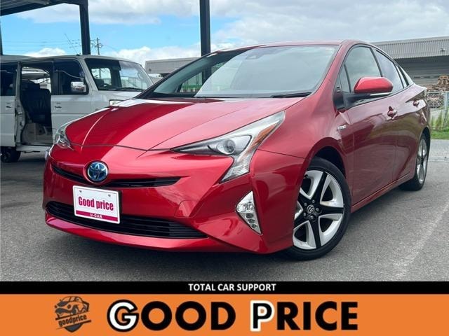 Toyota PRIUS 2016 — фото автомобиля 1