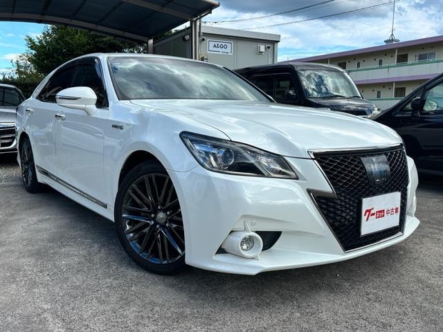 Toyota CROWN HYBRID 2015 — фото автомобиля