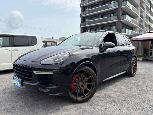 Porsche CAYENNE 2015 — фото автомобиля 1