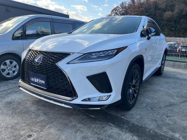 Lexus RX 2020 — фото автомобиля 1