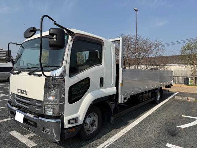 Isuzu FORWARD 2015 — фото автомобиля 1