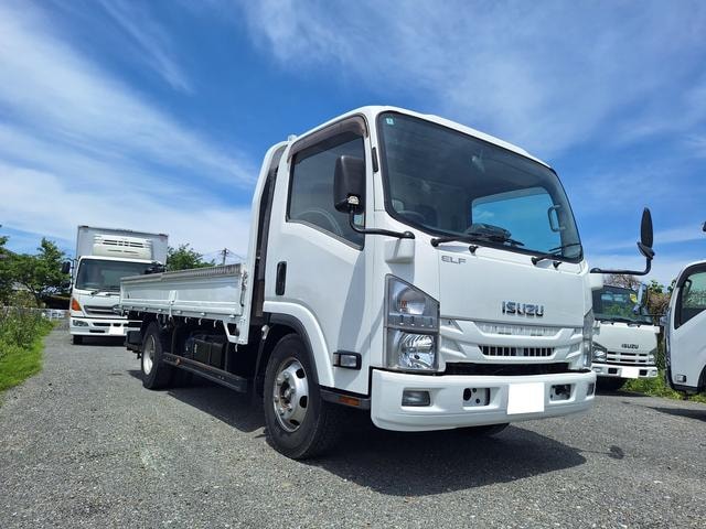 Isuzu ELF TRUCK 2021 — фото автомобиля