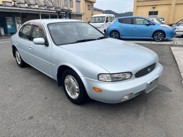 Nissan LEOPARD J.FERRIE 1993 — фото автомобиля 1