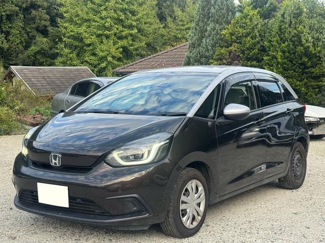 Honda FIT 2020 — фото автомобиля 1