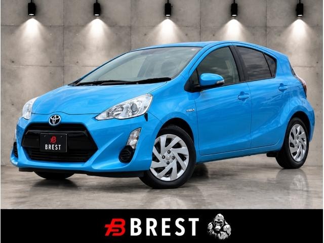 Toyota AQUA 2015 — фото автомобиля