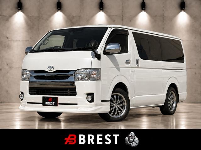 Toyota HIACE VAN 2018 — фото автомобиля