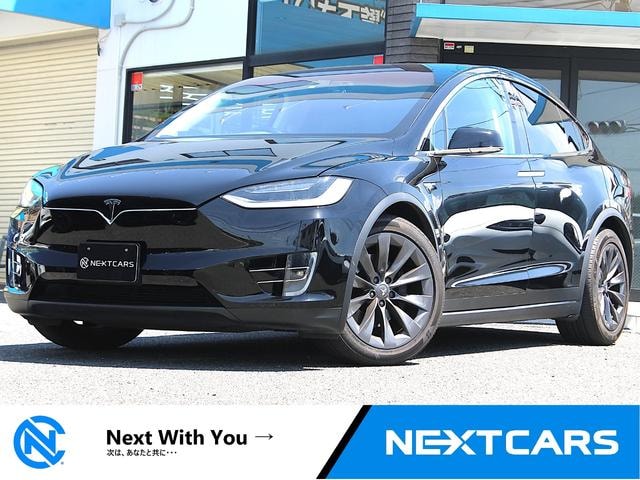 Tesla MODEL X 2018 — фото автомобиля 1