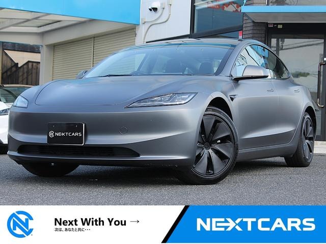 Tesla MODEL 3 2023 — фото автомобиля 1