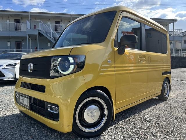 Honda N-VAN PLUS STYLE 2018 — фото автомобиля