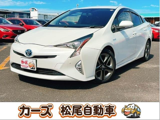 Toyota PRIUS 2016 — фото автомобиля 1