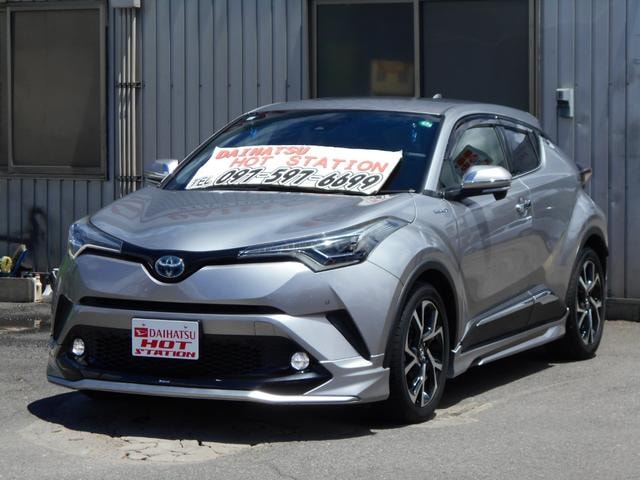 Toyota C-HR 2017 — фото автомобиля 1