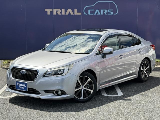 Subaru LEGACY B4 2016 — фото автомобиля 1