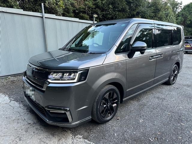 Honda STEPWAGON 2024 — фото автомобиля 1