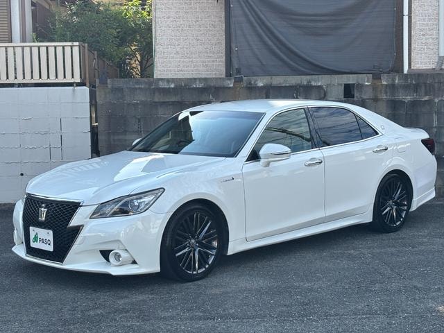 Toyota CROWN HYBRID 2015 — фото автомобиля
