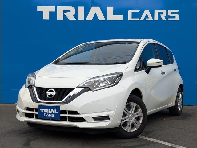 Nissan NOTE 2021 — фото автомобиля 1