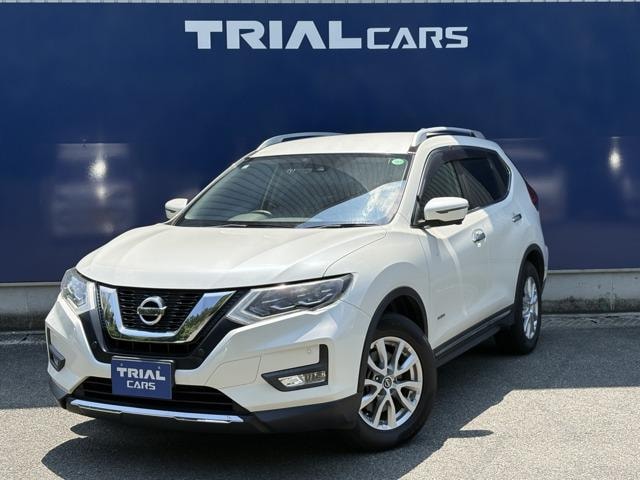 Nissan X-TRAIL 2017 — фото автомобиля 1