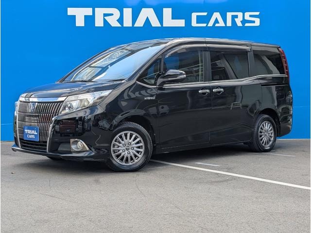 Toyota ESQUIRE 2016 — фото автомобиля 1