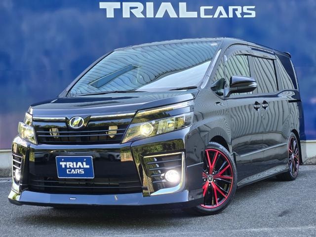 Toyota VOXY 2014 — фото автомобиля 1