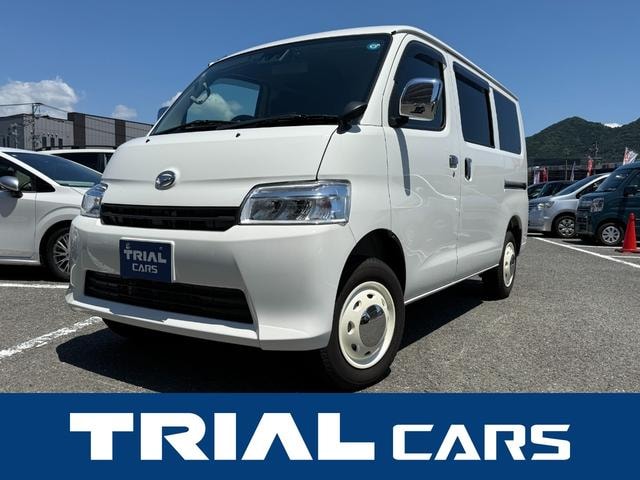 Daihatsu GRAN MAX CARGO 2026 — фото автомобиля