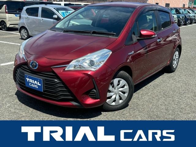 Toyota VITZ 2019 — фото автомобиля 1