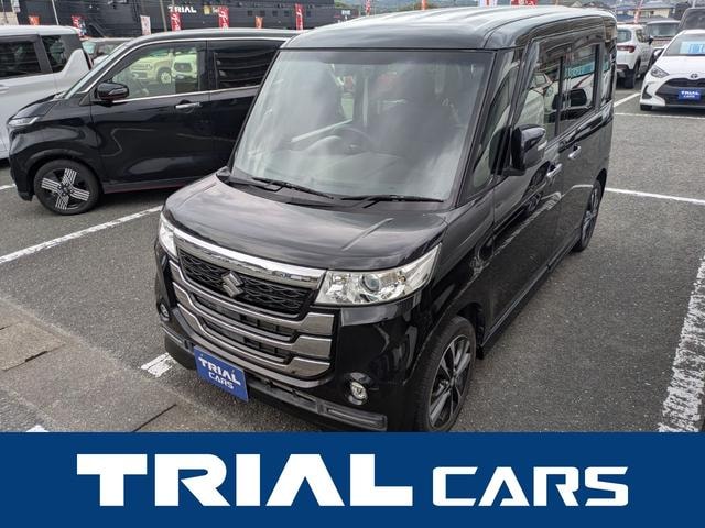 Suzuki SPACIA CUSTOM Z 2017 — фото автомобиля 1