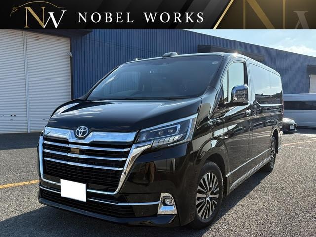 Toyota GRANACE 2020 — фото автомобиля