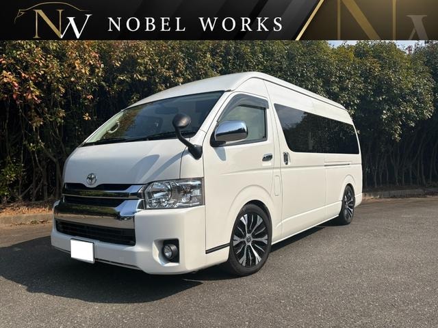 Toyota HIACE VAN 2019 — фото автомобиля