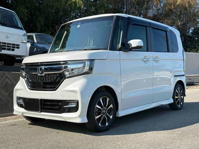 Honda N-BOX CUSTOM 2019 — фото автомобиля 1