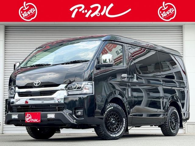 Toyota HIACE WAGON 2026 — фото автомобиля 1