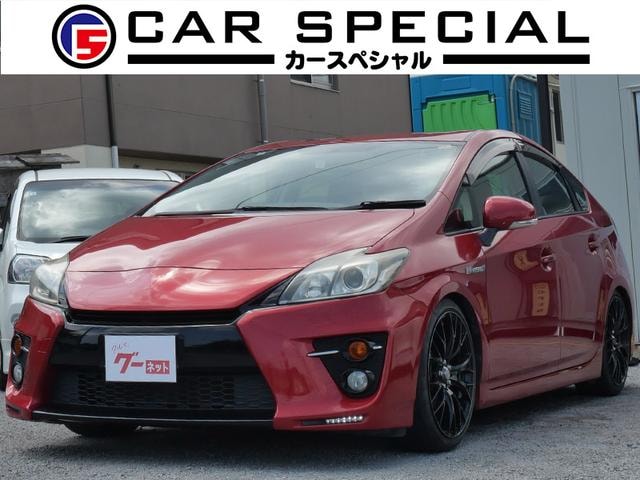 Toyota PRIUS 2014 — фото автомобиля