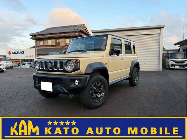 Suzuki JIMNY NOMADE 2025 — фото автомобиля